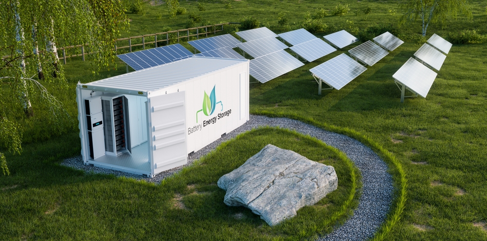Solar energy and batteries – balancing the electricity system of the future